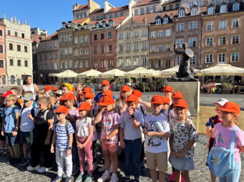2c i 2d na wycieczce w Warszawie na Starym Mieście_22.09.25_